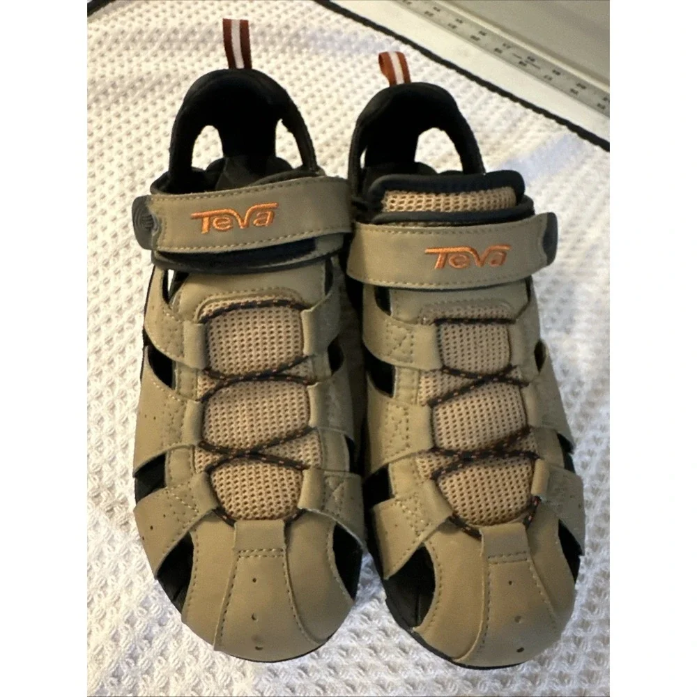 Teva DEACON Sport Hiking Fisherman Sandals Shoes Men's Size US 9 Brown New